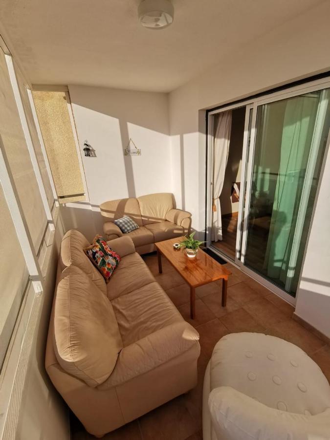 Must Stay - Sea & Salt Lake Panoramic View Apt Lárnaca Exterior foto